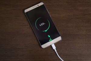 Carregar o celular até 100