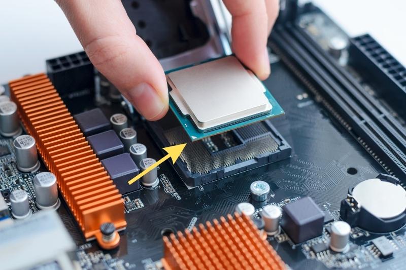 Instalando processador na placa mãe